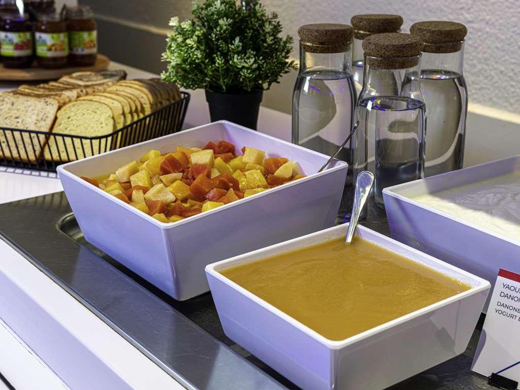 Ibis Budget Macon Nord Restaurant bilde